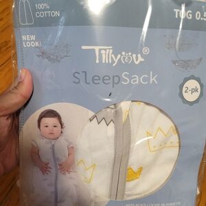 Tillyou SleepSack. Gray Crown. Size 6 to 12 mos. 16 to 24lbs
